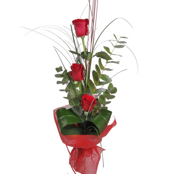 Tres rosas rojas decoradas - Regalarflores.net
